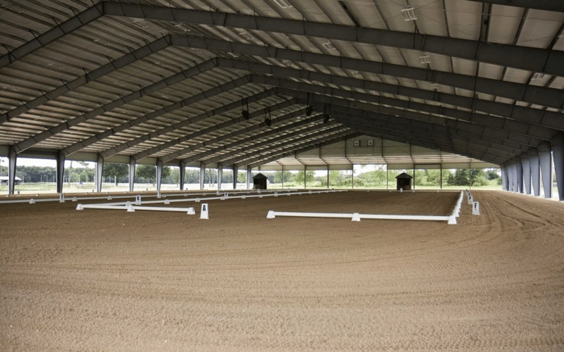 Durable and spacious steel frame stable for horse housing